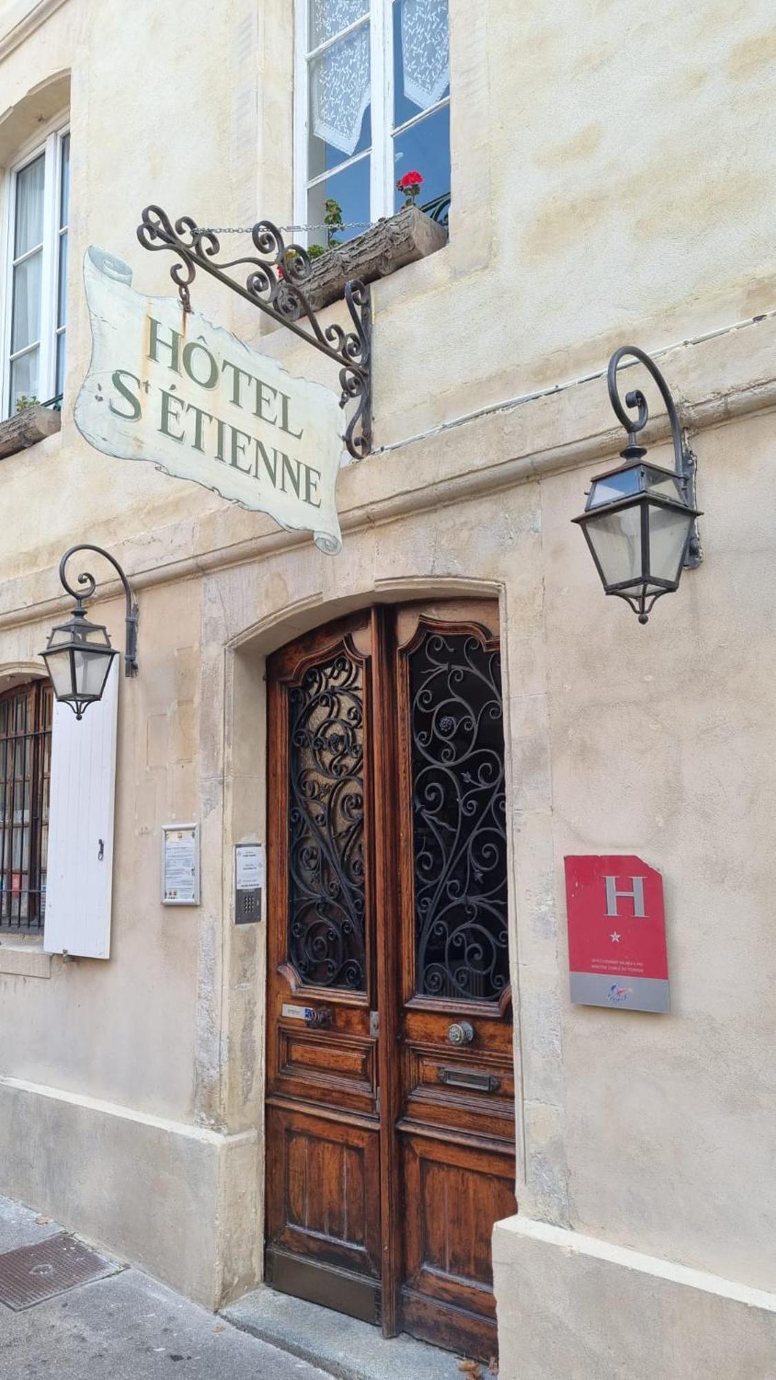 Hotel Saint Etienne Caen Exteriér fotografie